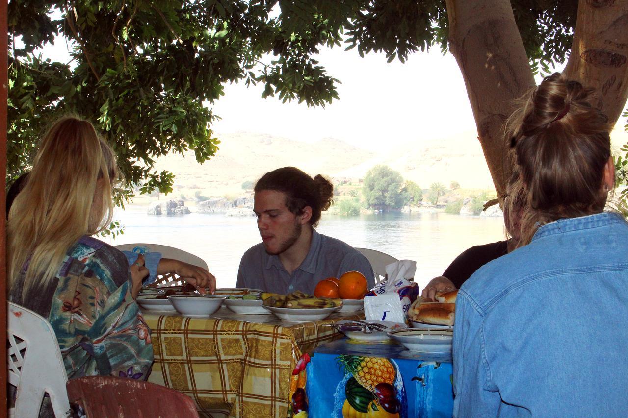 Hamo Guest House Aswan Bagian luar foto