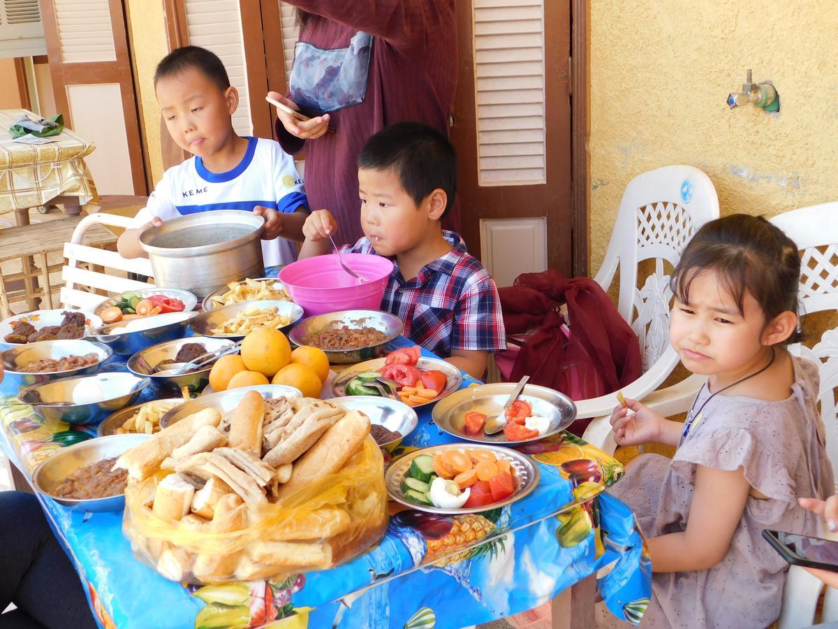 Hamo Guest House Aswan Bagian luar foto